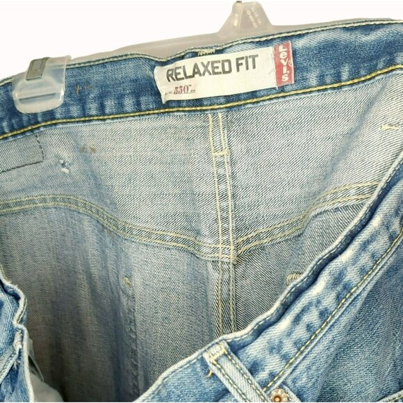 Levis 550 Jeans Relaxed Fit Blue Distressed Denim Mens W38 L34 - Picture 6 of 8